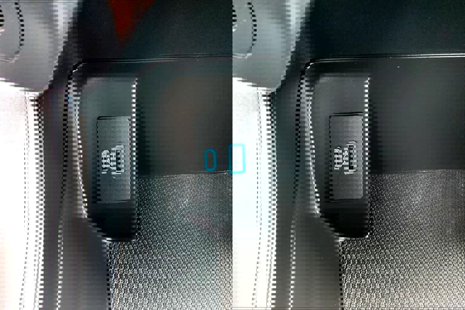 Certified 2023 Ford F150 XLT w/ Equipment Group 302A High image 30