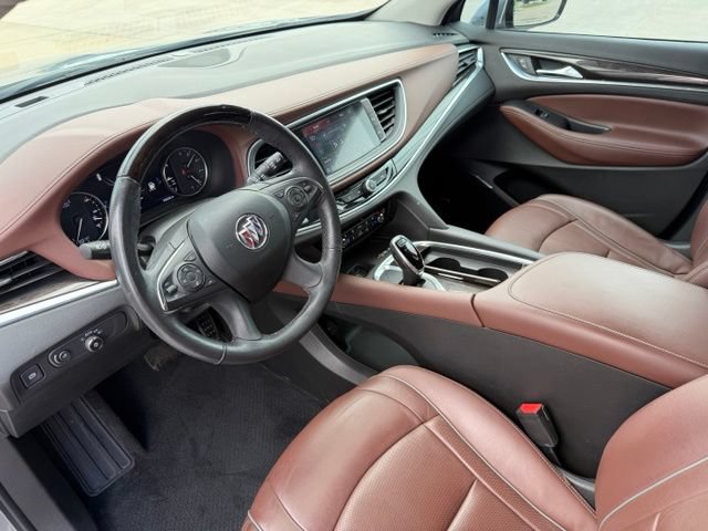 Used 2021 Buick Enclave Avenir w/ Avenir Technology Package FWD image 14