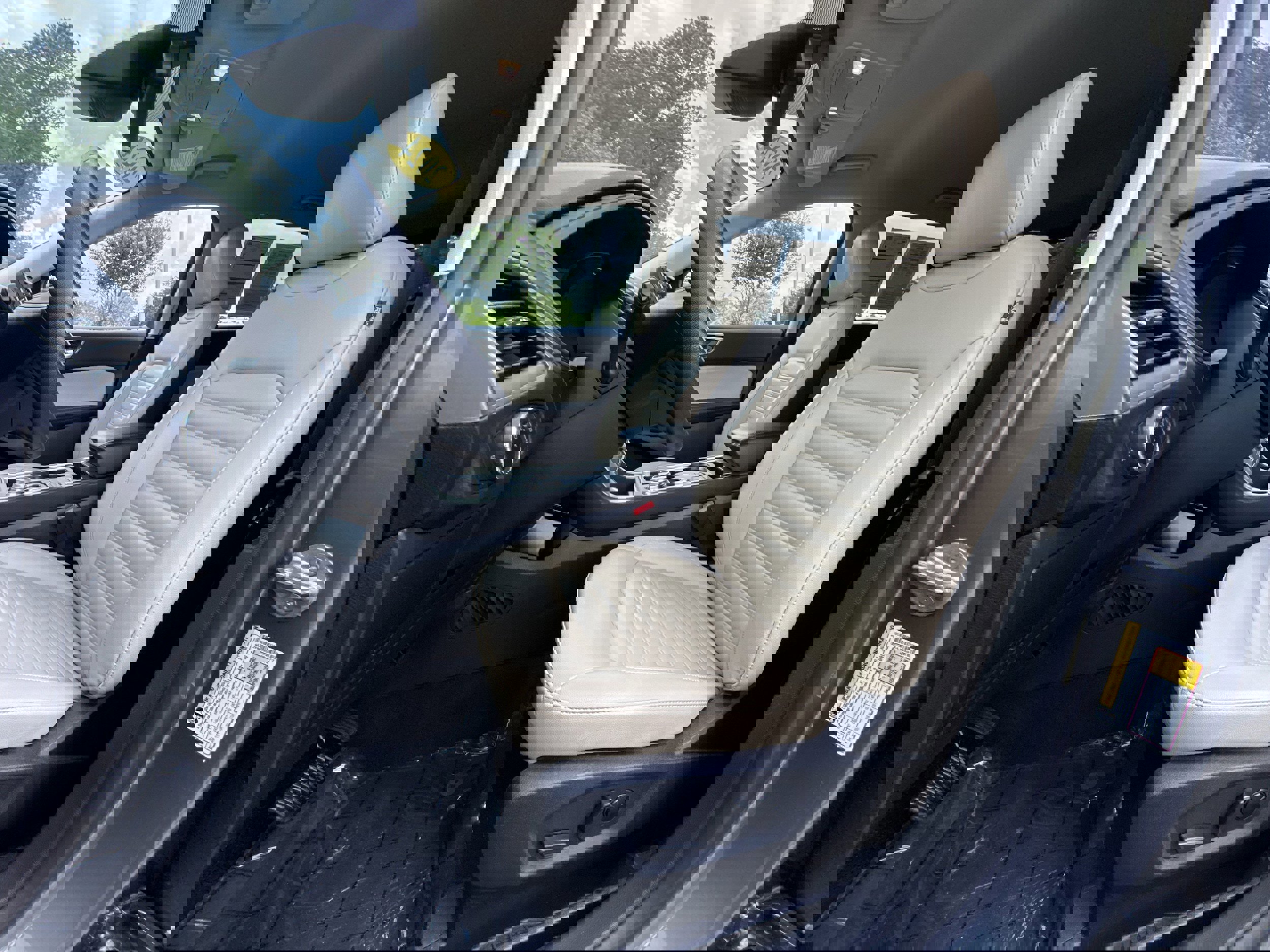 Certified 2024 Ford Edge SEL image 10