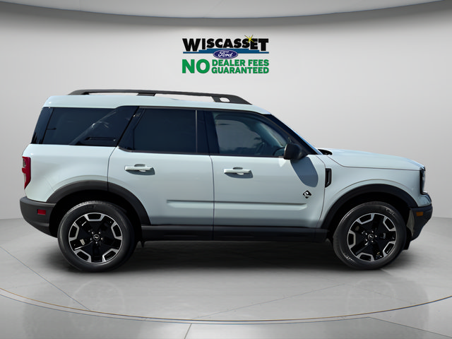 Certified 2023 Ford Bronco Sport Outer Banks w/ Tech Package AWD/4WD image 6