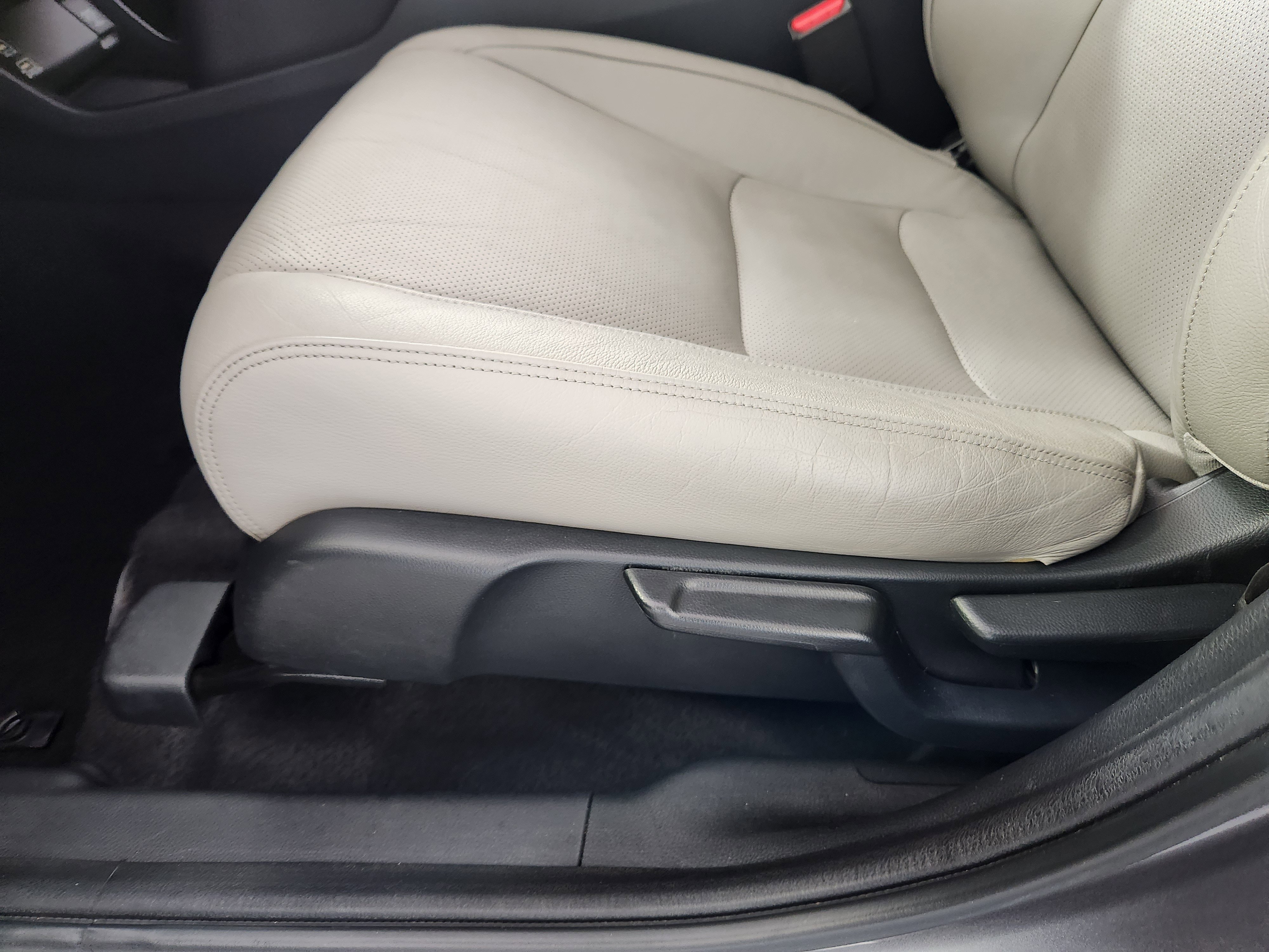 Used 2019 Honda HR-V EX-L image 13