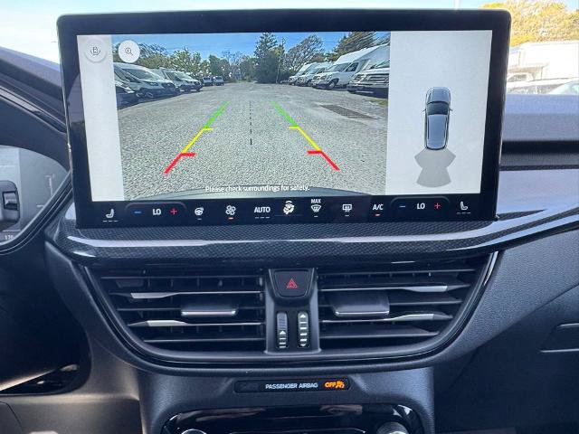 Certified 2025 Ford Escape ST-Line w/ Tech Pack #1 AWD/4WD image 24