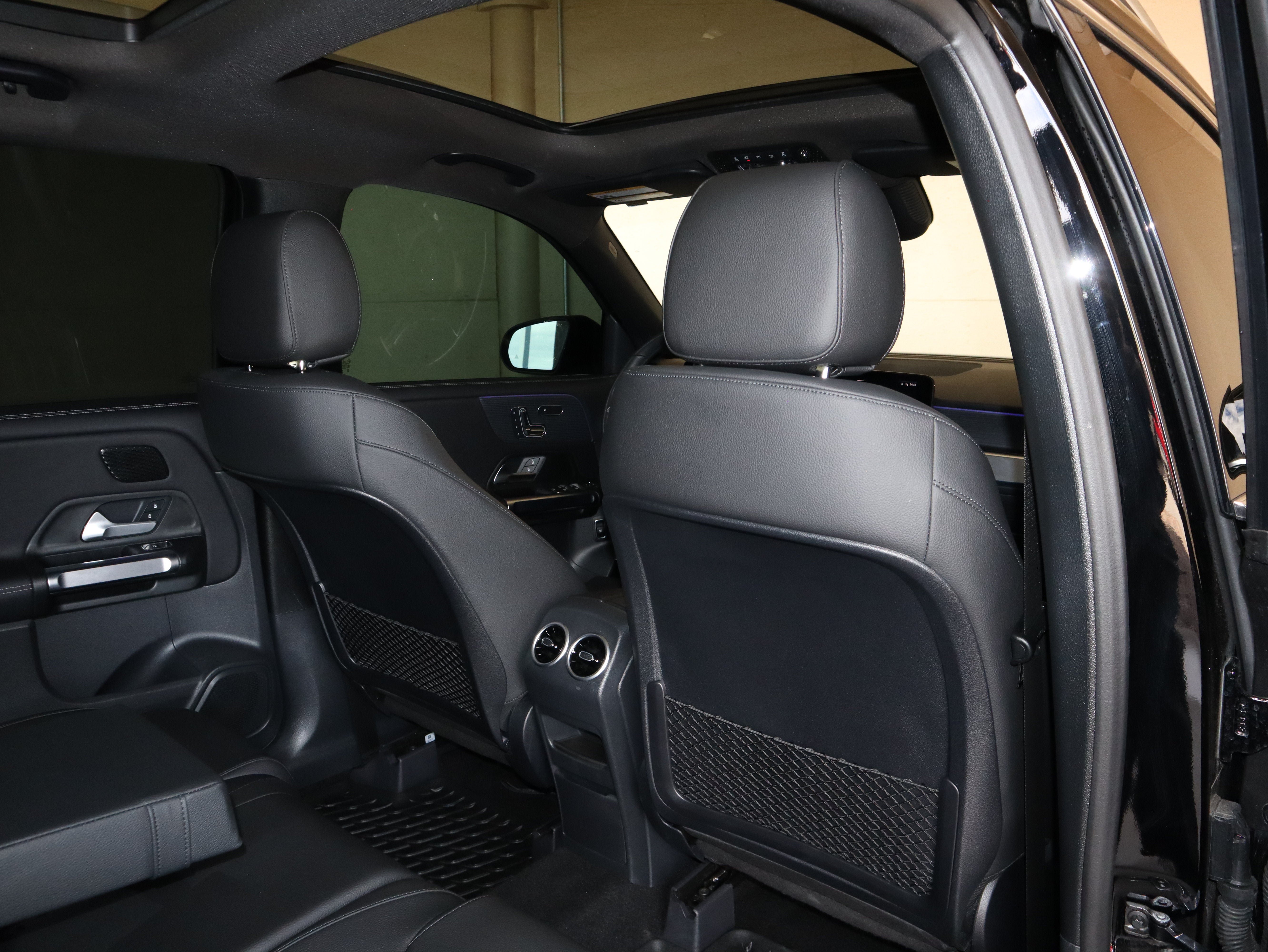 Used 2026 Mercedes-Benz GLB 250 image 43