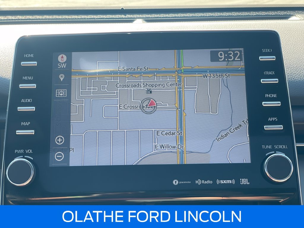 Used 2019 Toyota Avalon Limited FWD image 13