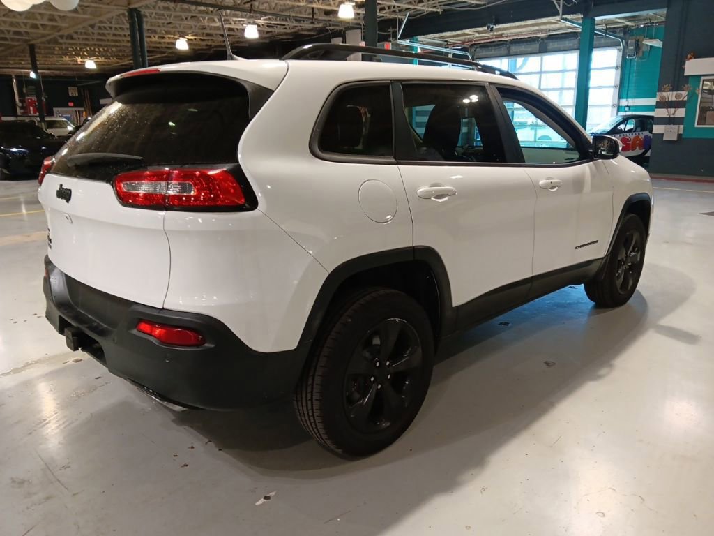 Used 2017 Jeep Cherokee High Altitude image 5