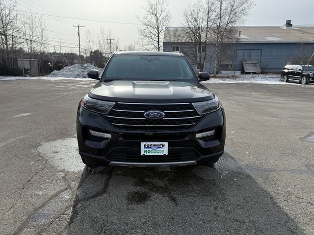 Certified 2022 Ford Explorer XLT w/ Equipment Group 202A image 13