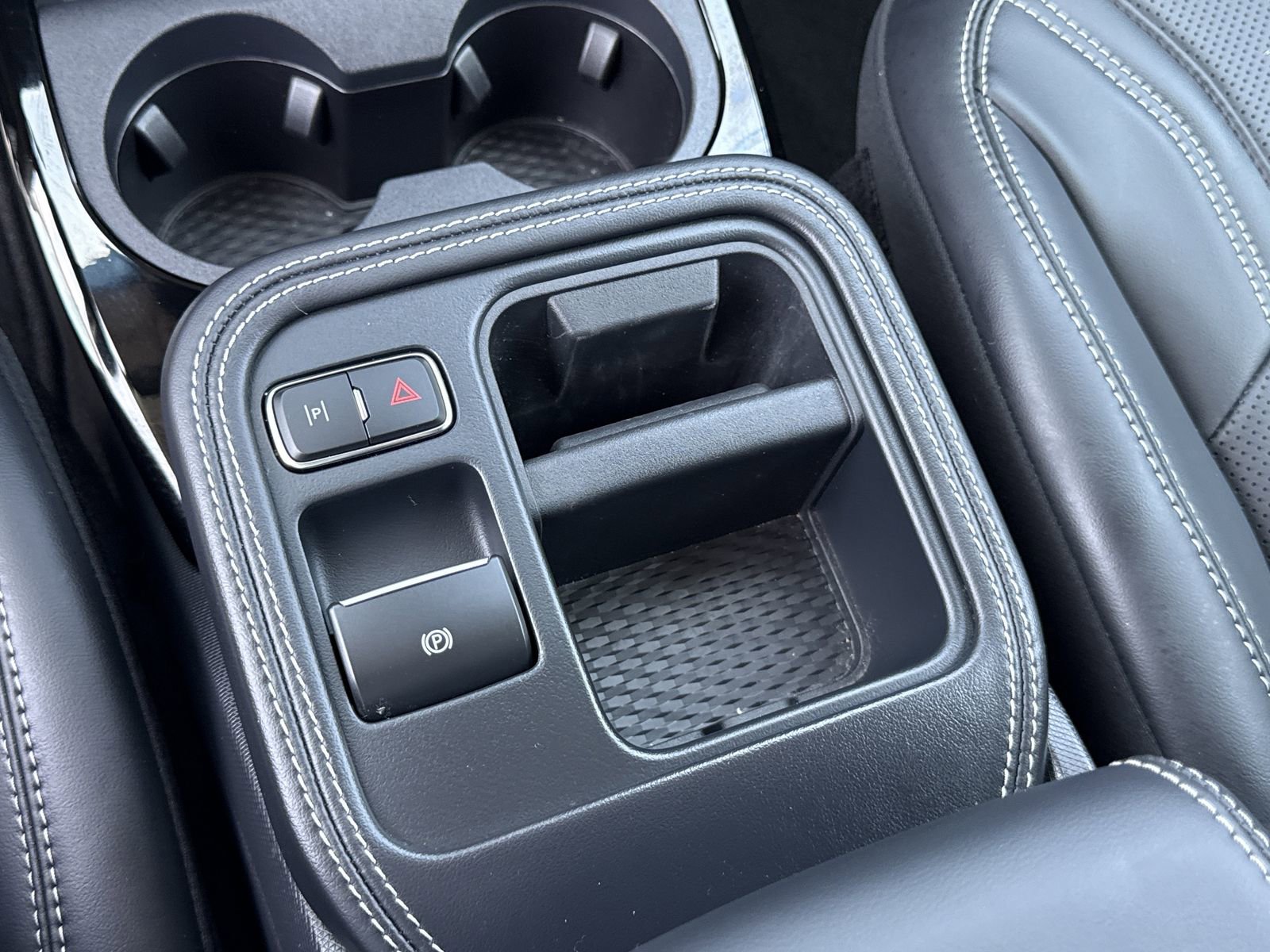 Certified 2025 Ford Mustang Mach-E Premium AWD/4WD image 27