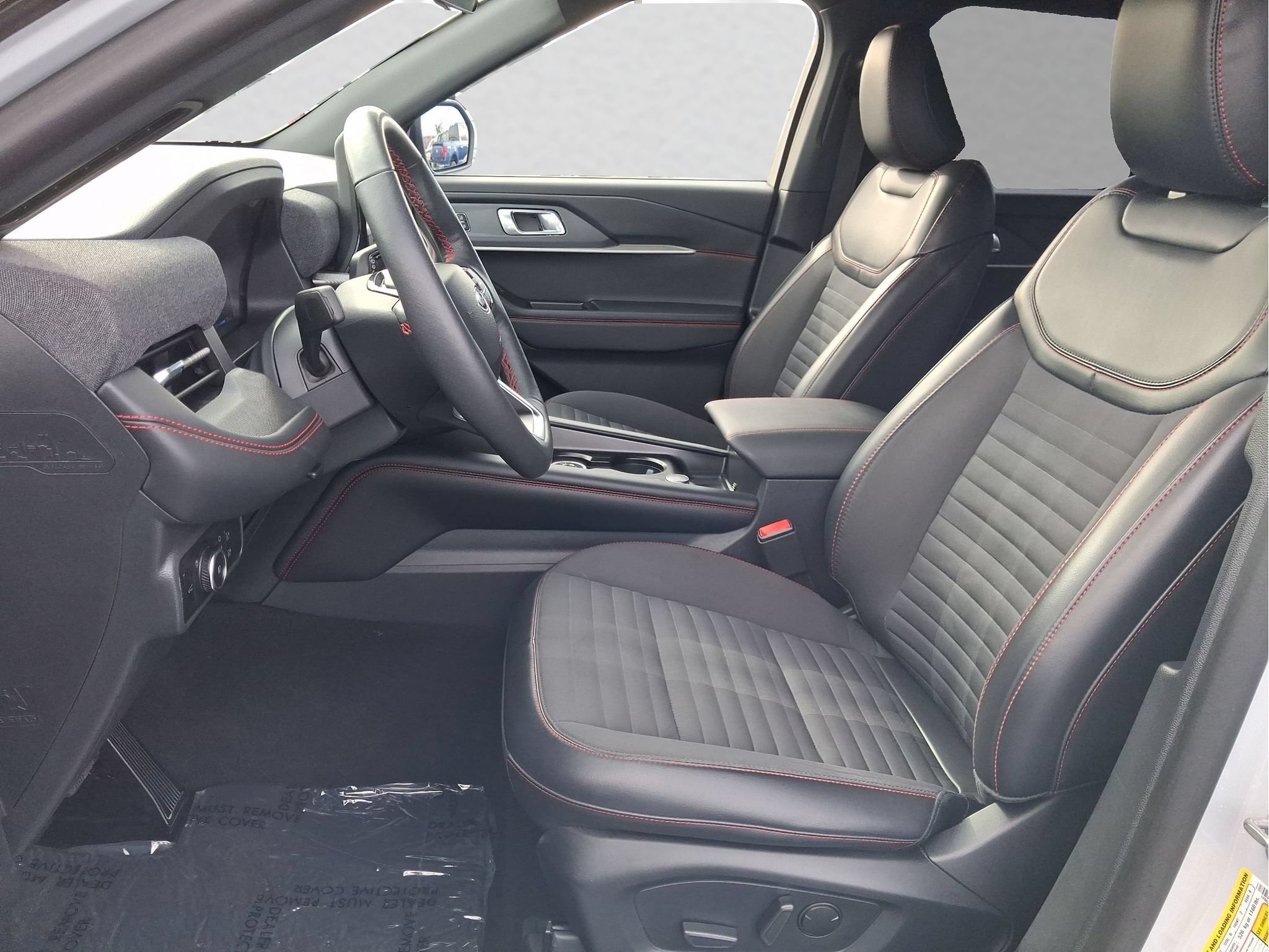 Certified 2026 Ford Explorer ST-Line AWD/4WD image 10