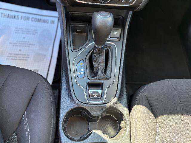 Used 2021 Jeep Cherokee Latitude FWD image 25