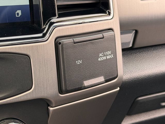 Certified 2022 Ford F350 Platinum AWD/4WD image 23
