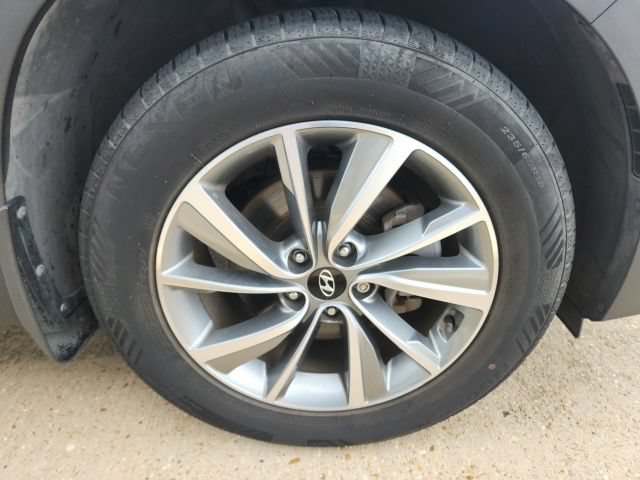 Used 2020 Hyundai Santa Fe SEL w/ Convenience Package FWD image 13