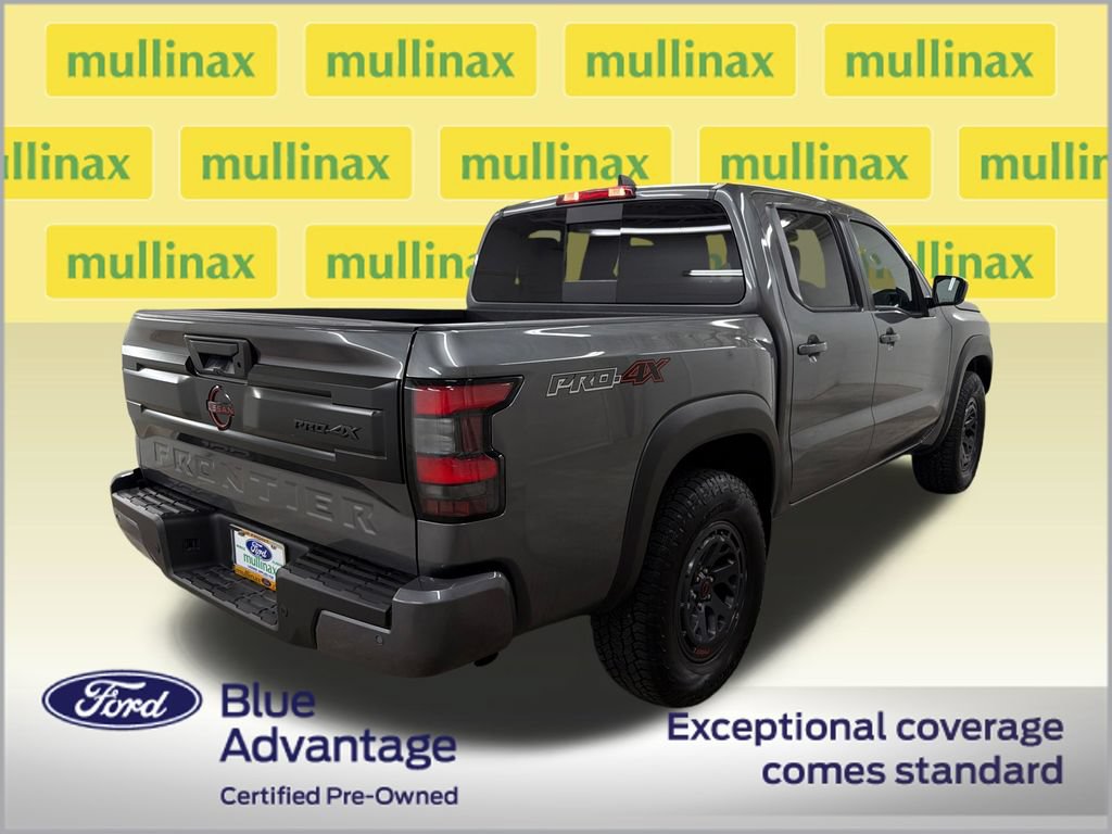 Used 2026 Nissan Frontier PRO-4X AWD/4WD image 3