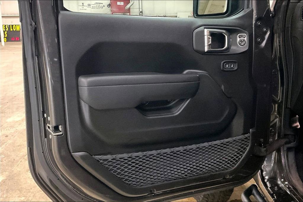 Used 2023 Jeep Wrangler Unlimited image 21
