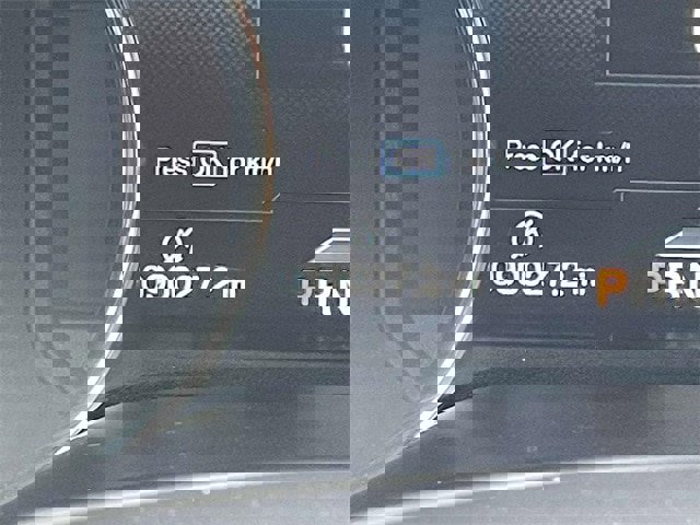 Certified 2018 Ford F150 Platinum w/ Equipment Group 701A Luxury image 23