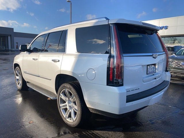 Used 2019 Cadillac Escalade Luxury image 5