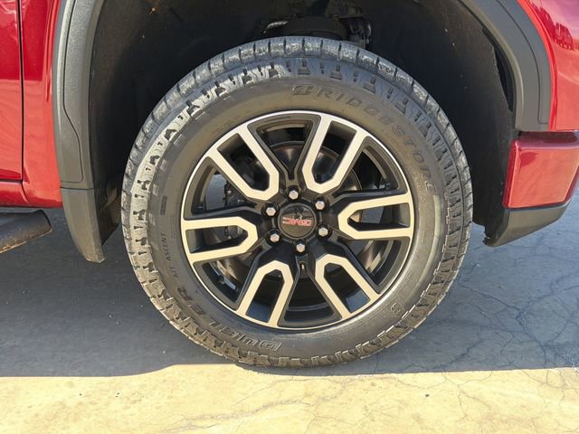 Used 2022 GMC Sierra 1500 AT4 w/ AT4 Preferred Package image 9
