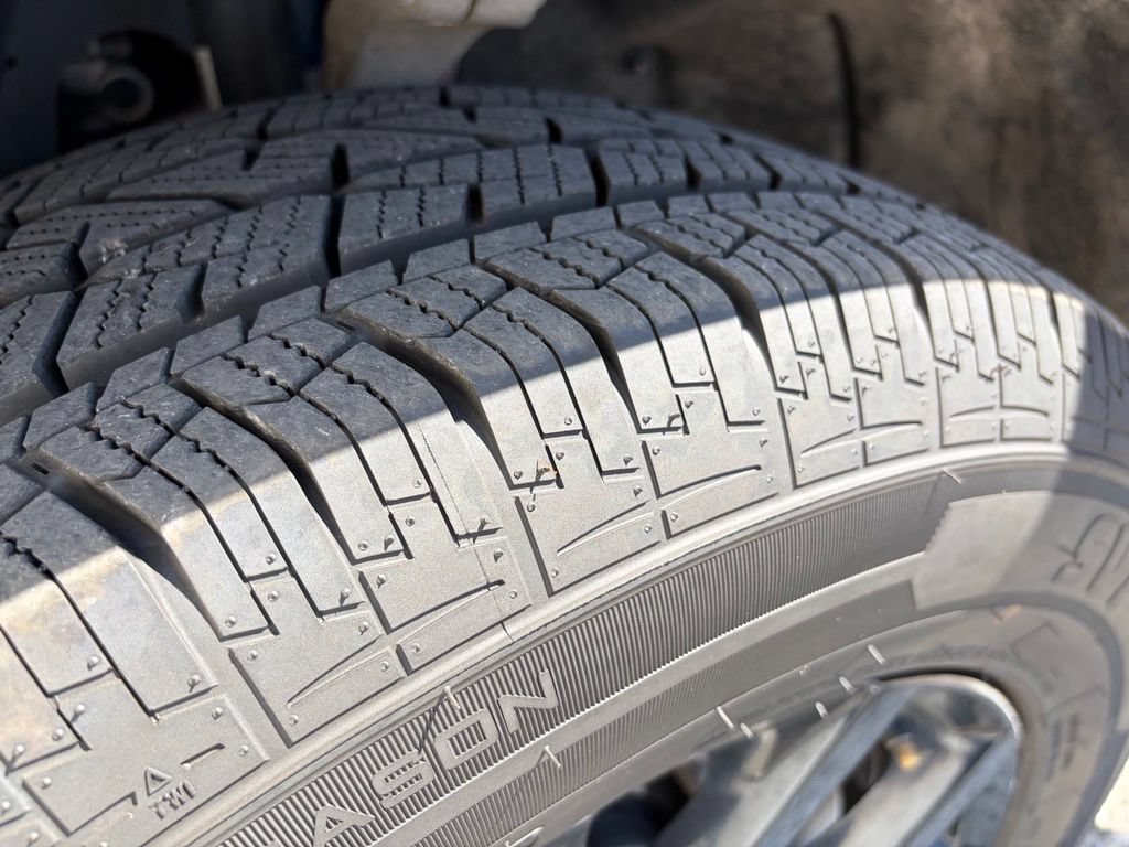 Used 2024 Jeep Grand Cherokee Altitude AWD/4WD image 48