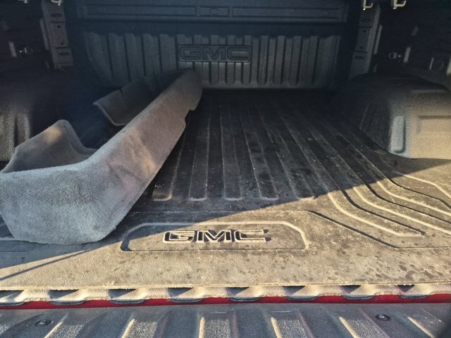 Used 2025 GMC Sierra 1500 AT4X AWD/4WD image 33