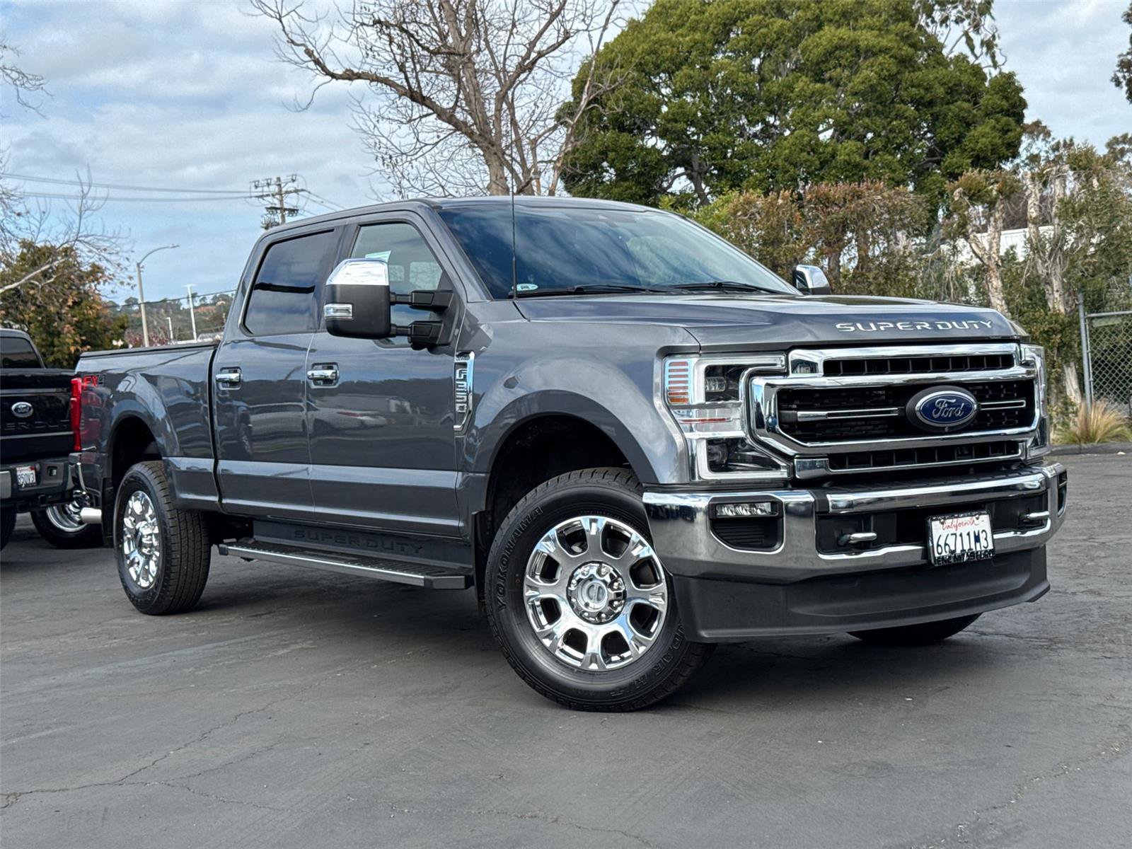 Certified 2022 Ford F350 Lariat w/ Lariat Ultimate Package image 2
