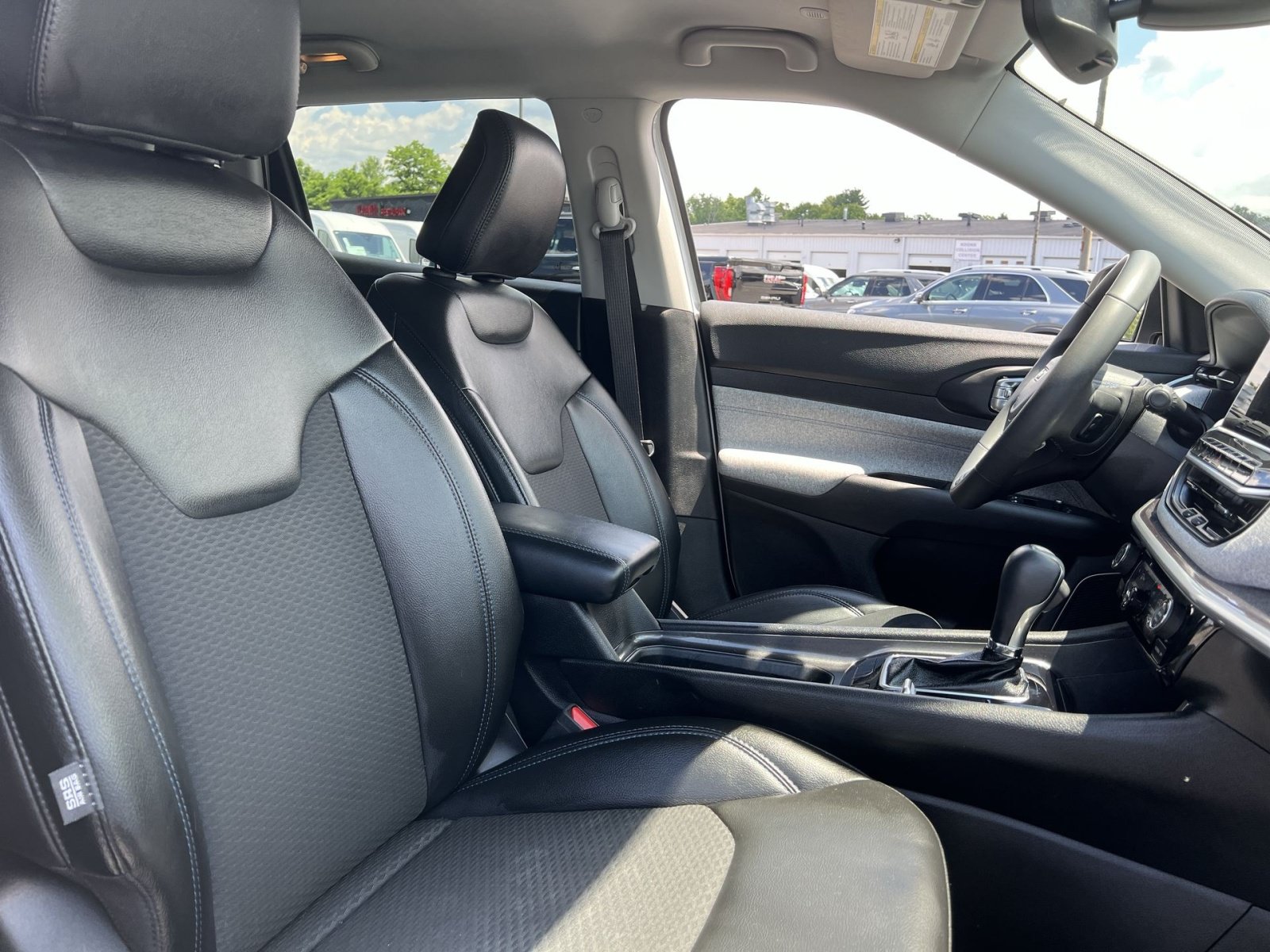 Used 2022 Jeep Compass Latitude AWD/4WD image 25