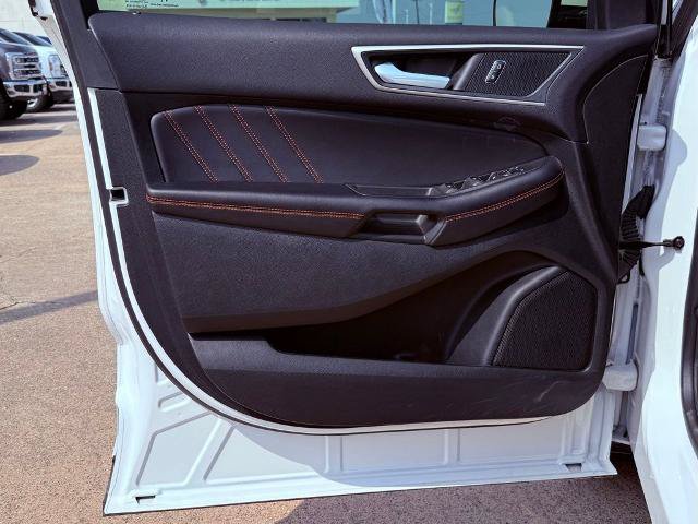 Certified 2024 Ford Edge ST-Line AWD/4WD image 16