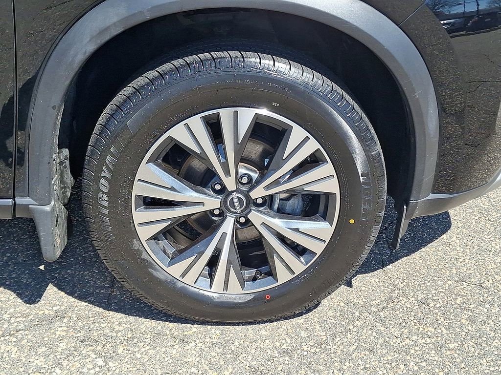 Used 2023 Nissan Rogue SV AWD/4WD image 11