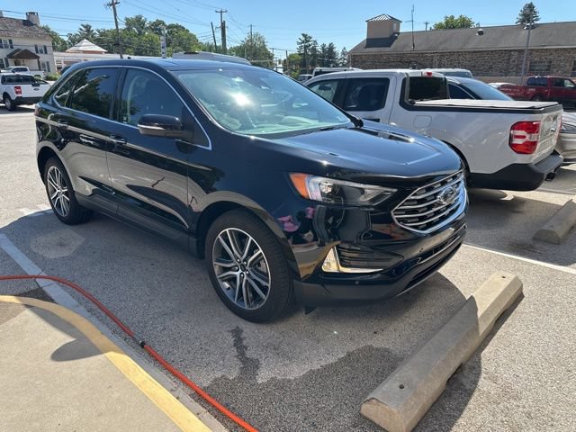 Certified 2024 Ford Edge Titanium AWD/4WD image 13