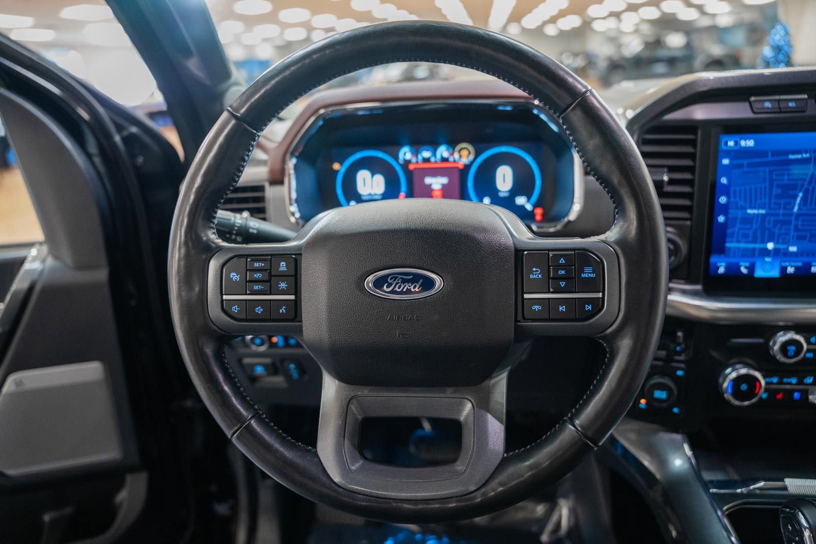 Certified 2023 Ford F150 Lariat w/ Equipment Group 502A High image 39