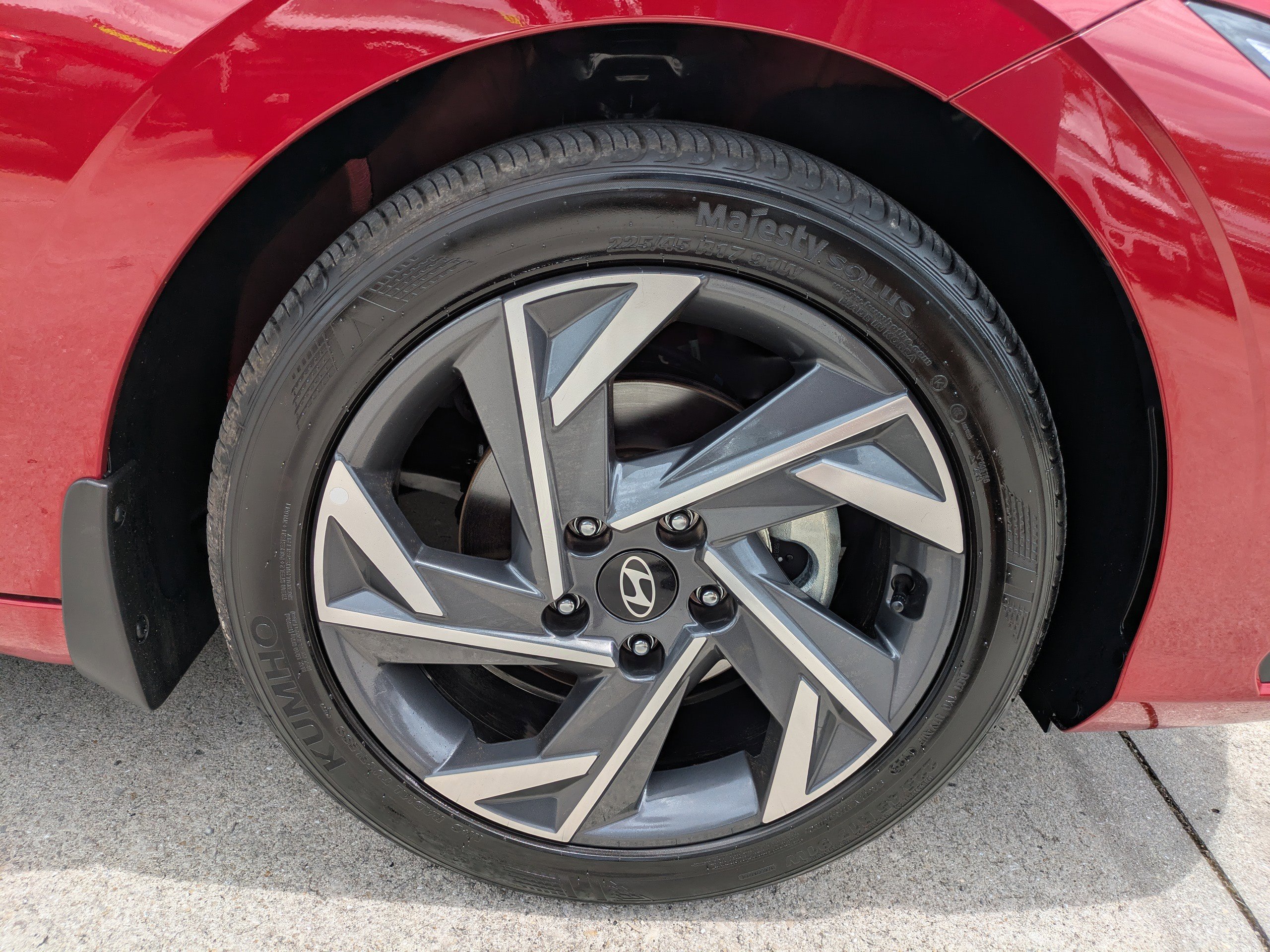 Used 2025 Hyundai Elantra Sport FWD image 11