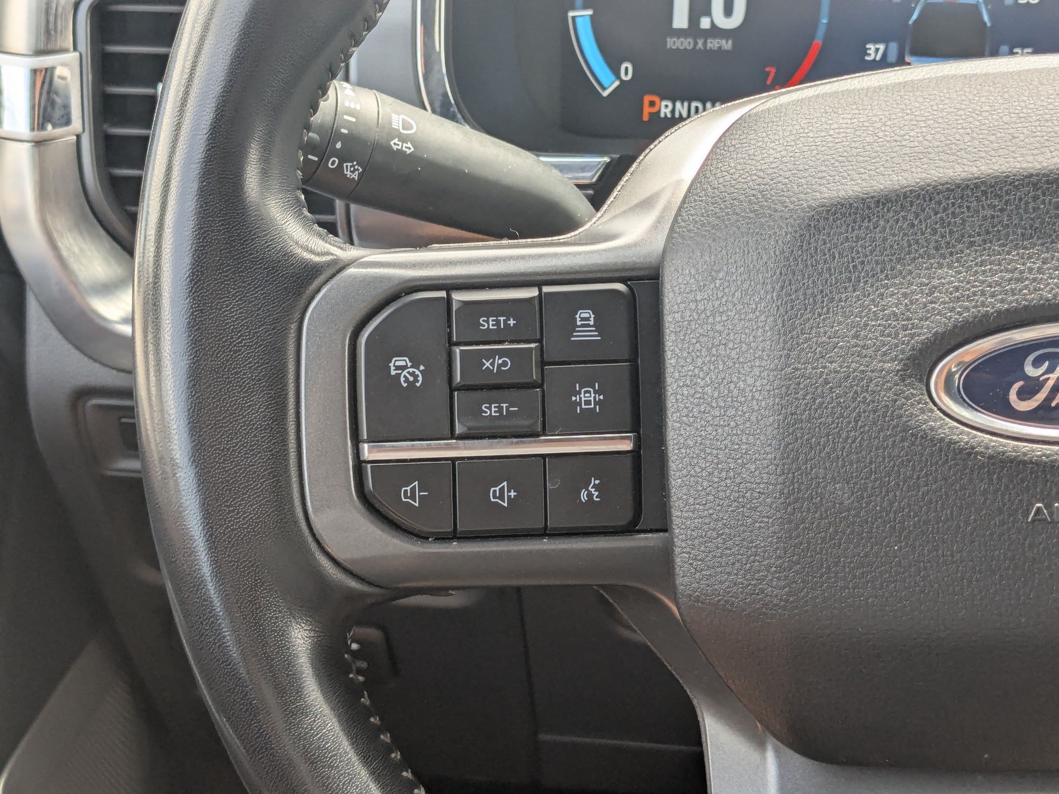 Certified 2022 Ford F150 Lariat w/ Equipment Group 502A High AWD/4WD image 21