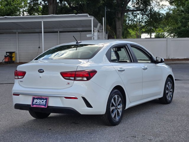 Used 2021 Kia Rio S w/ Technology Package FWD image 5