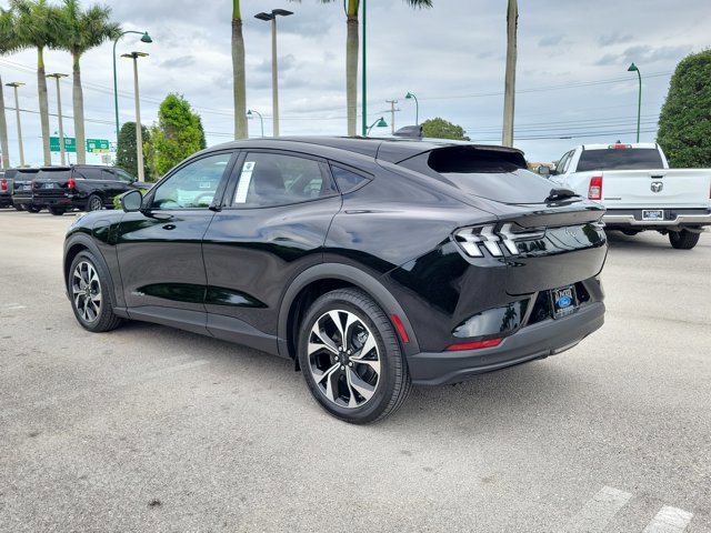 Certified 2025 Ford Mustang Mach-E Select RWD image 3