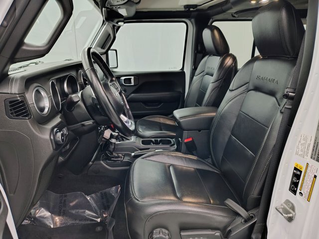 Used 2021 Jeep Wrangler Unlimited Sahara w/ Uconnect 4C Nav & Sound Group AWD/4WD image 22