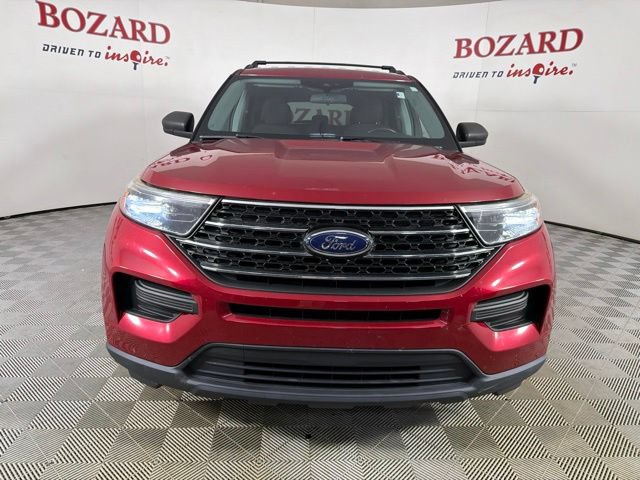 Certified 2020 Ford Explorer XLT w/ Class III Trailer Tow Package RWD image 2