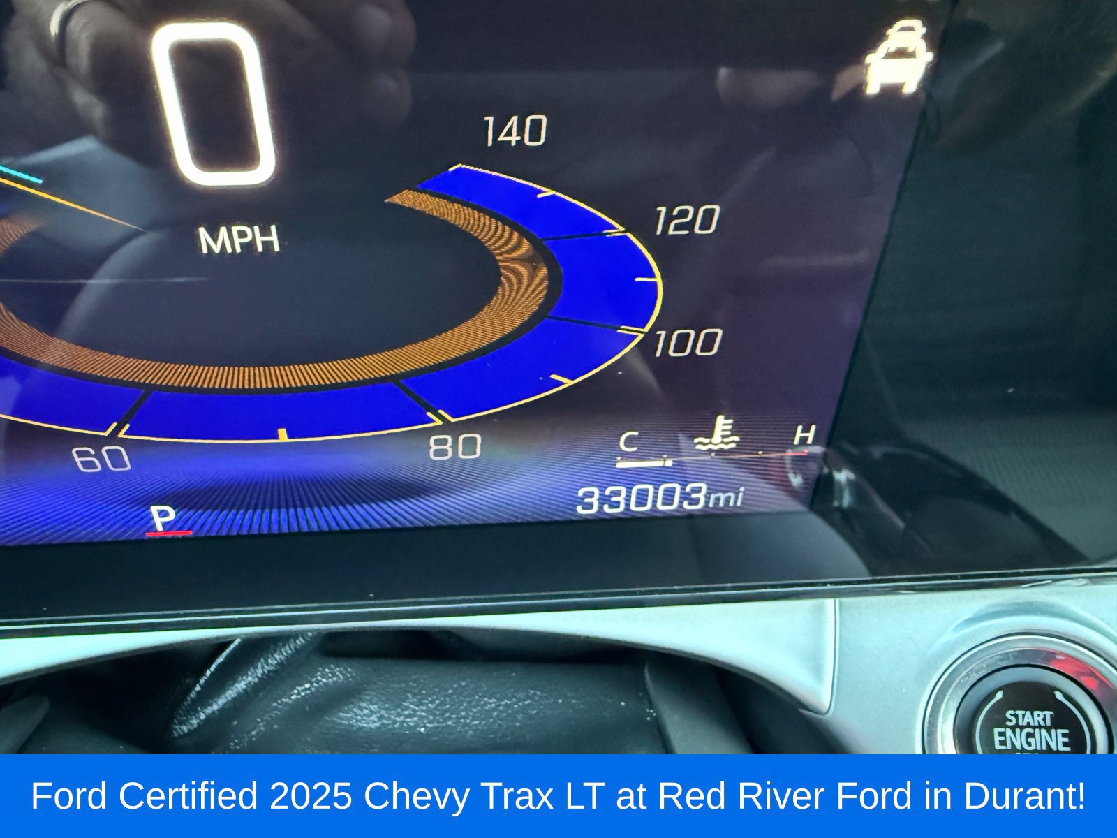 Used 2025 Chevrolet Trax LT FWD image 13