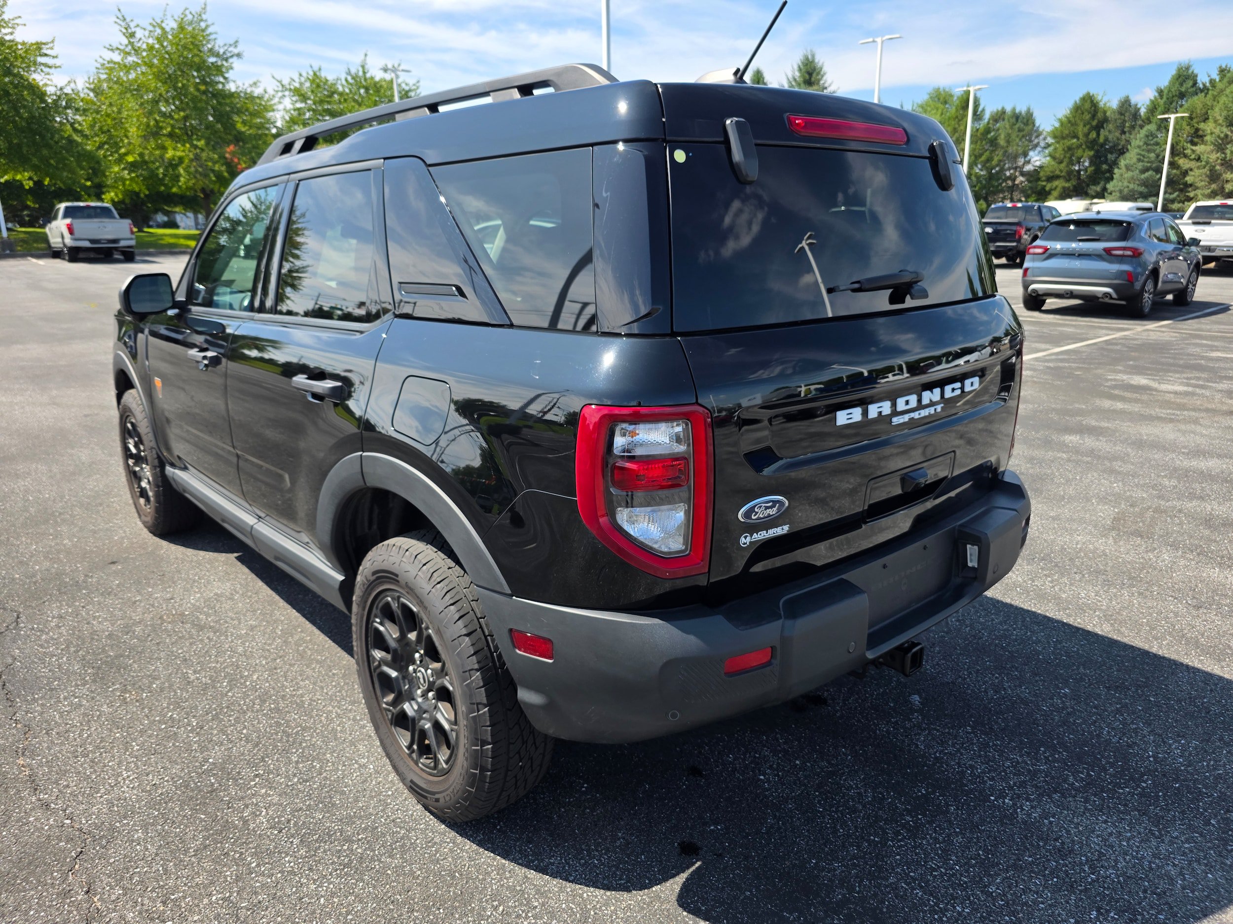 Certified 2025 Ford Bronco Sport Badlands AWD/4WD image 3