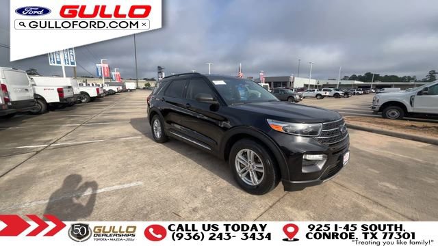 Certified 2022 Ford Explorer XLT w/ Equipment Group 202A RWD image 2
