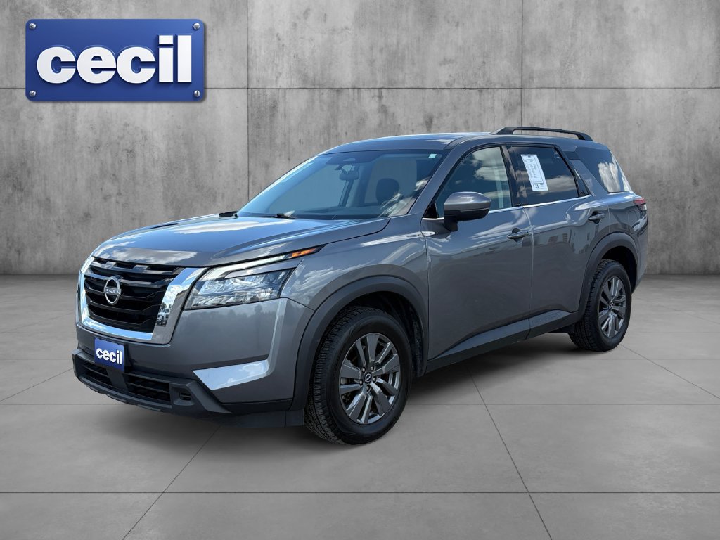 Used 2024 Nissan Pathfinder SV AWD/4WD image 1
