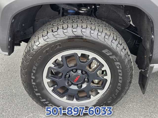 Used 2024 Toyota Tacoma TRD Off-Road AWD/4WD image 17
