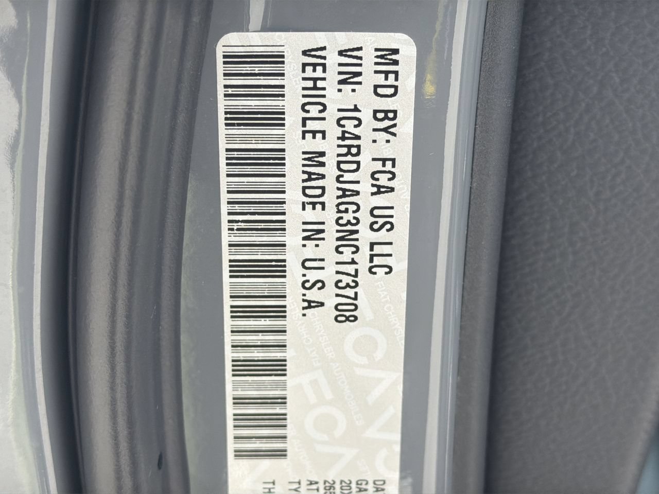 Used 2022 Dodge Durango SXT w/ Blacktop Package AWD/4WD image 33