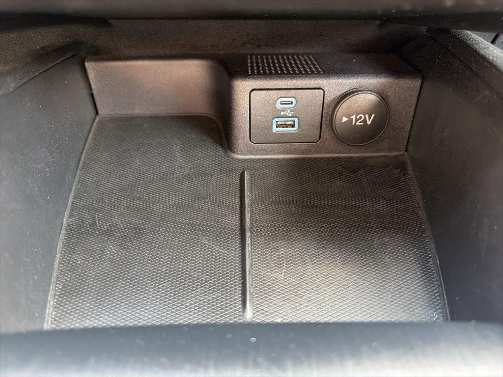 Certified 2023 Ford Escape Active AWD/4WD image 22