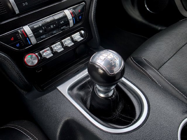 Certified 2022 Ford Mustang GT RWD image 27