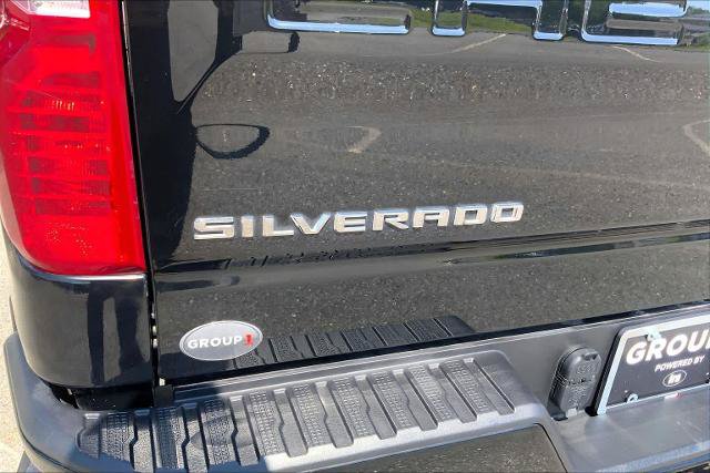 Used 2023 Chevrolet Silverado 1500 Custom AWD/4WD image 33