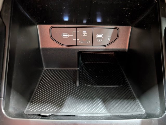 Used 2025 Kia Sorento EX FWD image 7