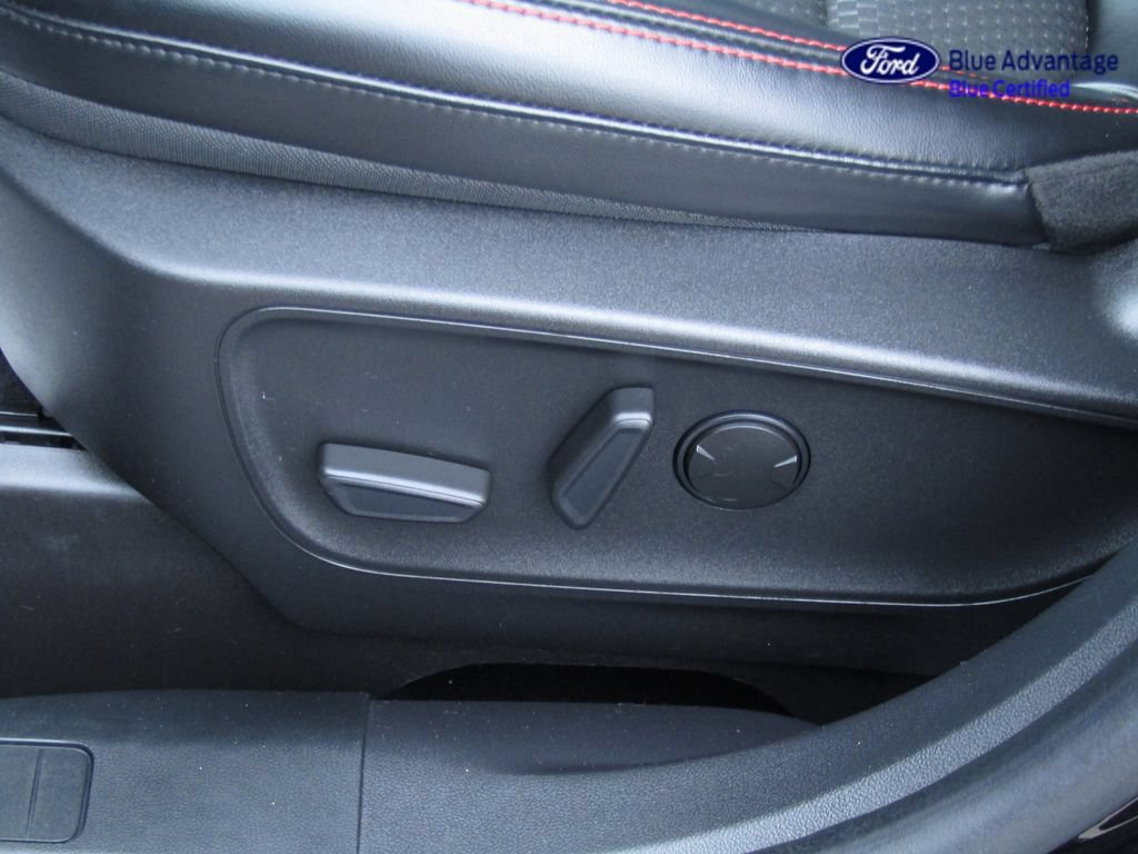 Certified 2023 Ford Escape ST-Line Elite AWD/4WD image 21