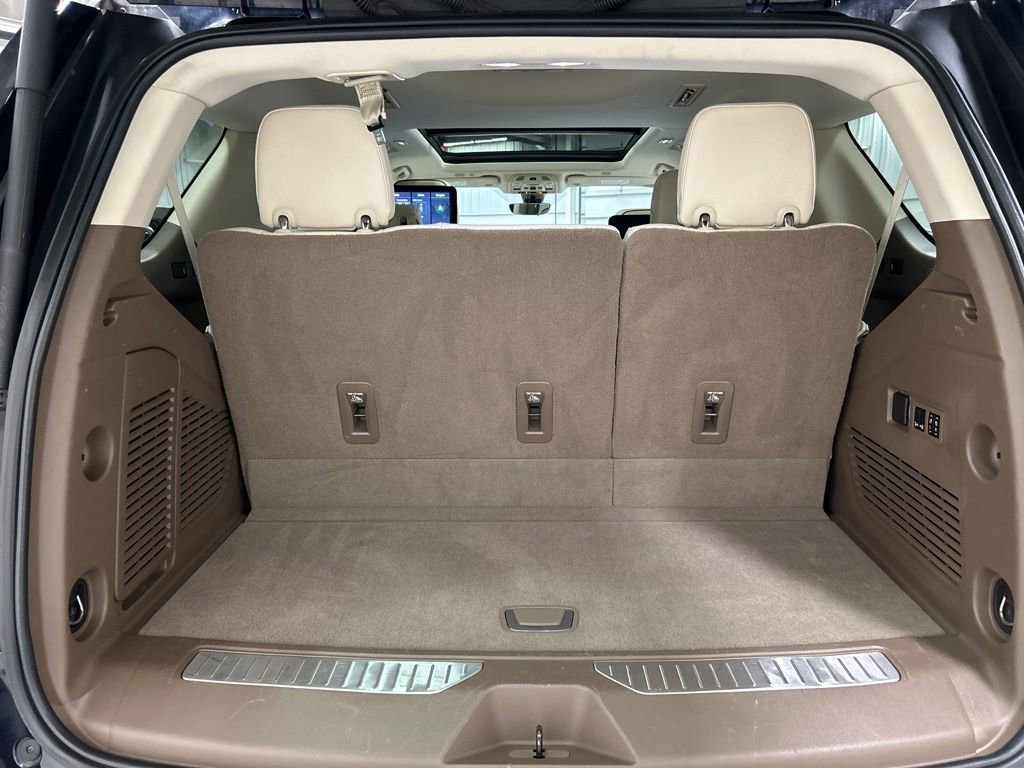 Used 2021 GMC Yukon Denali w/ Denali Ultimate Package image 30