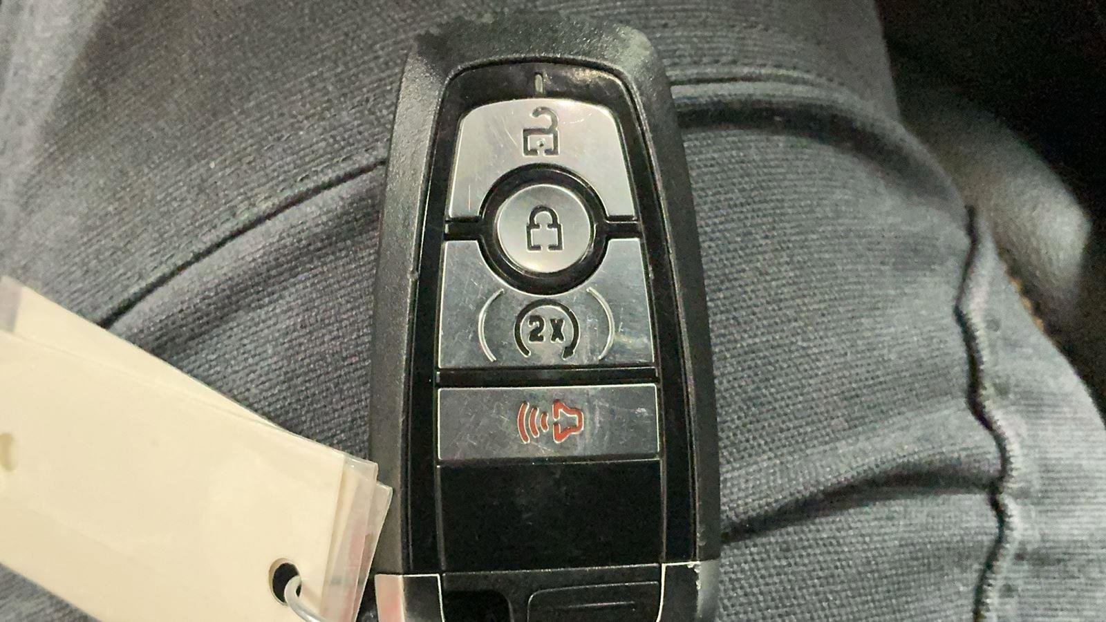 Certified 2023 Ford Bronco Badlands image 19