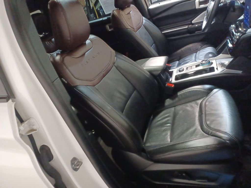 Certified 2023 Ford Explorer Platinum w/ Technology Package image 27