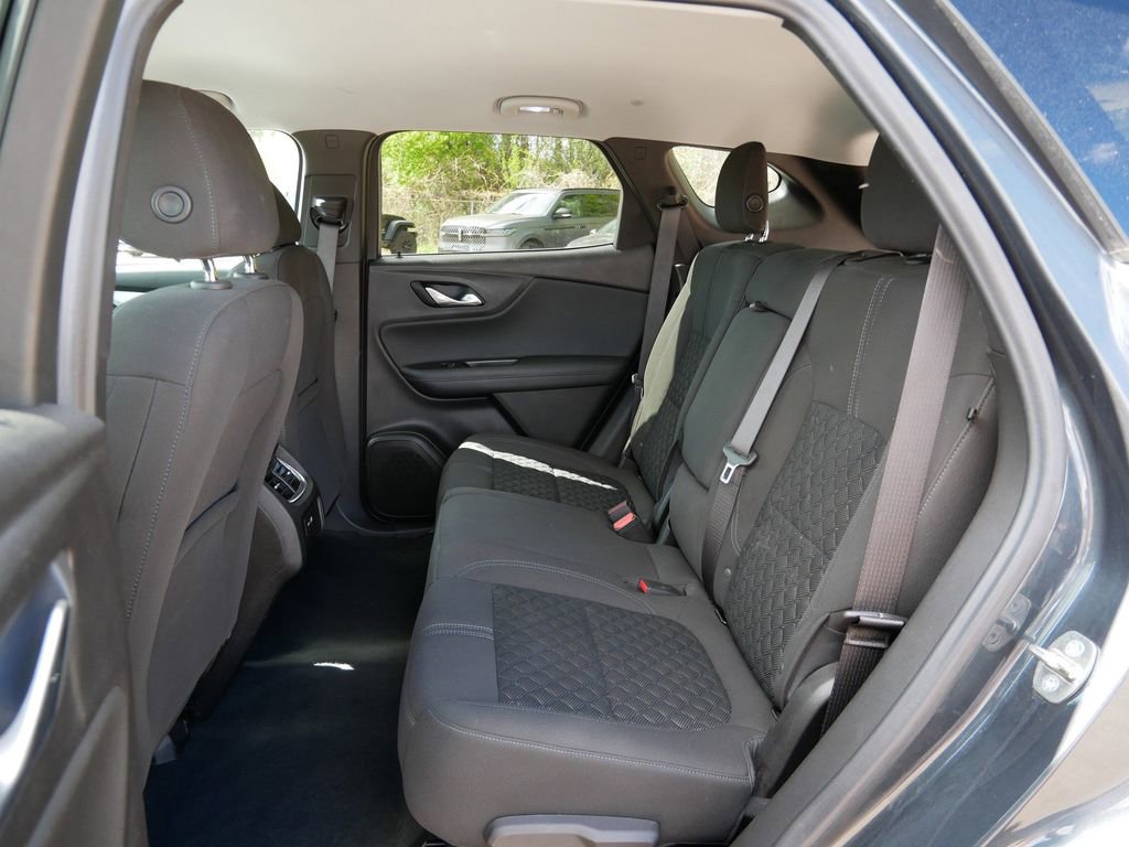 Used 2020 Chevrolet Blazer LT FWD image 11
