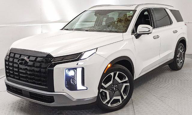 Used 2025 Hyundai Palisade Limited AWD/4WD image 6